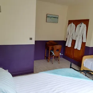 Gites Les Tilleuls Couette-café Clamensane